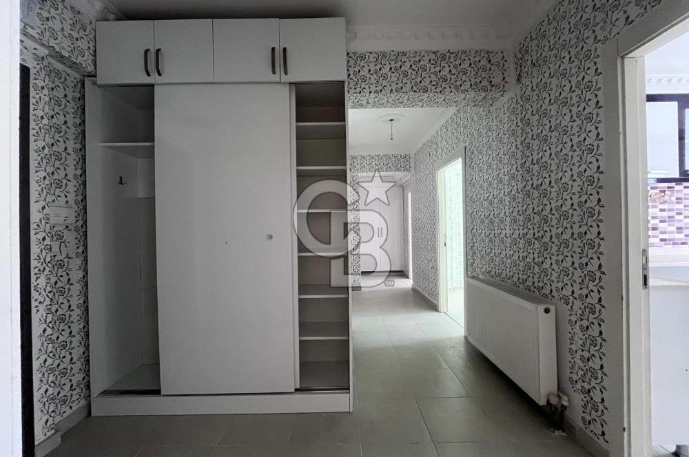 CADDE ÜZERİ ÖN CEPHE ASANSÖRLÜ GENİŞ BALKONLU 2+1 KAT KONUMUNDA