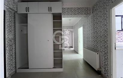 CADDE ÜZERİ ÖN CEPHE ASANSÖRLÜ GENİŞ BALKONLU 2+1 KAT KONUMUNDA