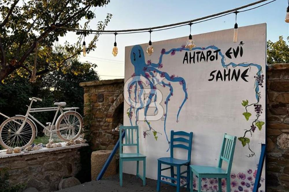 Gökçeada Yenibademli de  denize 1 km mesafede restorant işletmeli butik otel 