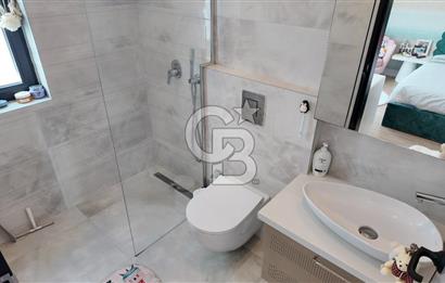 URLA KUŞÇULAR’DA MÜSTAKİL HAVUZLU, AKILLI EV SİSTEMLİ, ŞÖMİNELİ LÜKS VİLLA