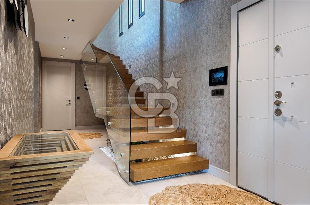 URLA KUŞÇULAR’DA MÜSTAKİL HAVUZLU, AKILLI EV SİSTEMLİ, ŞÖMİNELİ LÜKS VİLLA