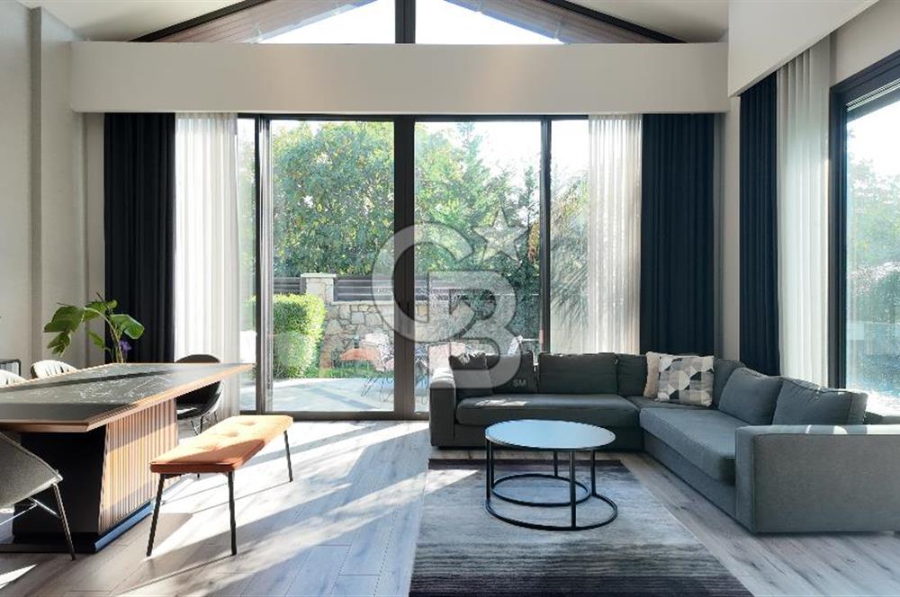 URLA KUŞÇULAR’DA MÜSTAKİL HAVUZLU, AKILLI EV SİSTEMLİ, ŞÖMİNELİ LÜKS VİLLA