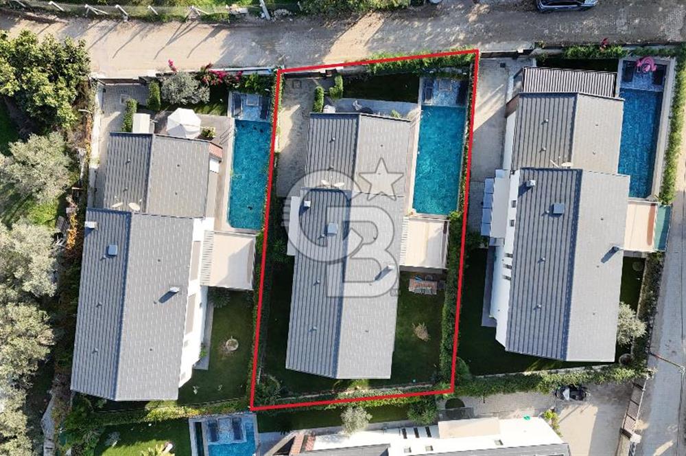 URLA KUŞÇULAR’DA MÜSTAKİL HAVUZLU, AKILLI EV SİSTEMLİ, ŞÖMİNELİ LÜKS VİLLA