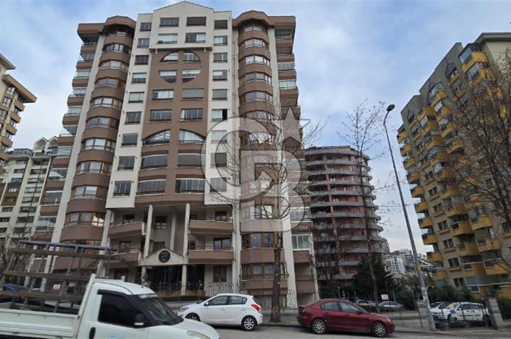 Çayyolu, Net 160 m2, Satılık Daire, Otoparklı, 2. Banyolu