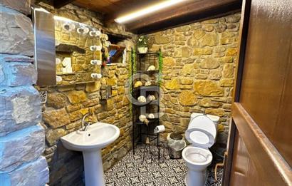 Gökçeada Yenibademli de  denize 1 km mesafede restorant işletmeli butik otel 