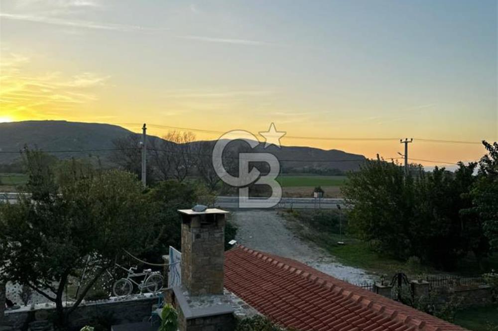 Gökçeada Yenibademli de  denize 1 km mesafede restorant işletmeli butik otel 