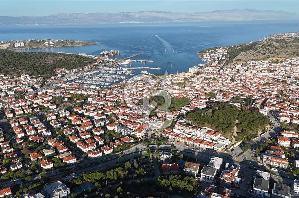 Çeşme Merkez Satılık Loft Dubleks Eşyalı Satılık 1+1 Daire