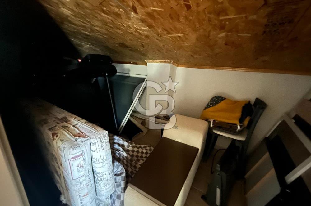 BERLİN SİTESİNDE DENİZ MANZARALI 4+1 TRİPLEKS KÖŞE VİLLA