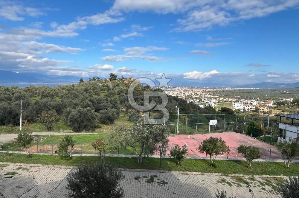 BERLİN SİTESİNDE DENİZ MANZARALI 4+1 TRİPLEKS KÖŞE VİLLA