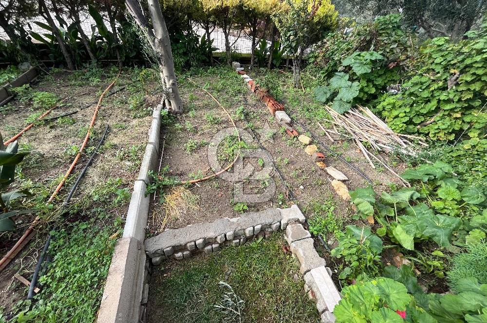 BERLİN SİTESİNDE DENİZ MANZARALI 4+1 TRİPLEKS KÖŞE VİLLA