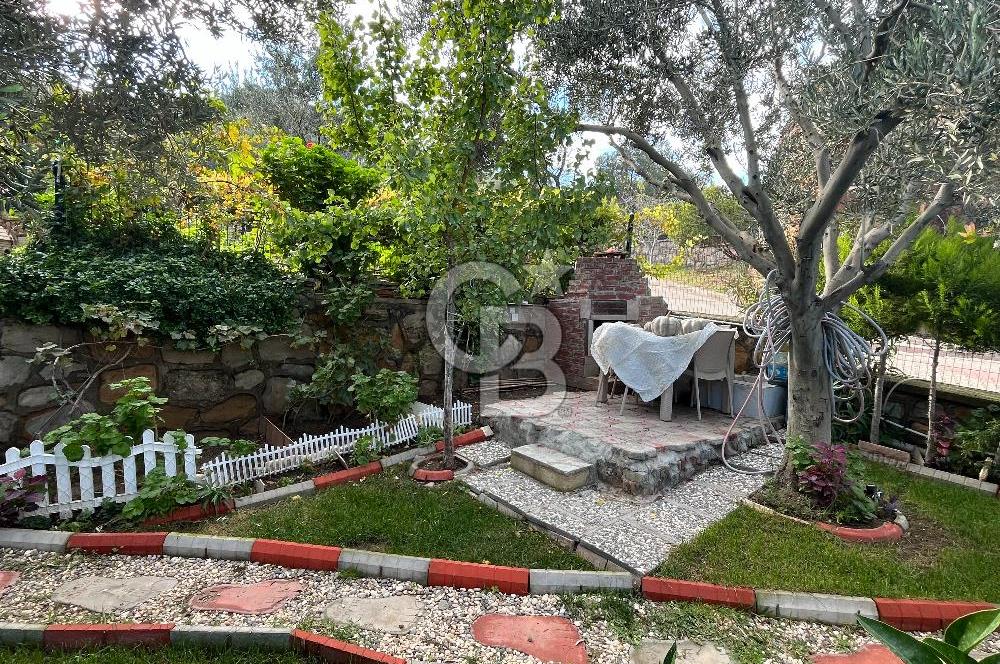 BERLİN SİTESİNDE DENİZ MANZARALI 4+1 TRİPLEKS KÖŞE VİLLA