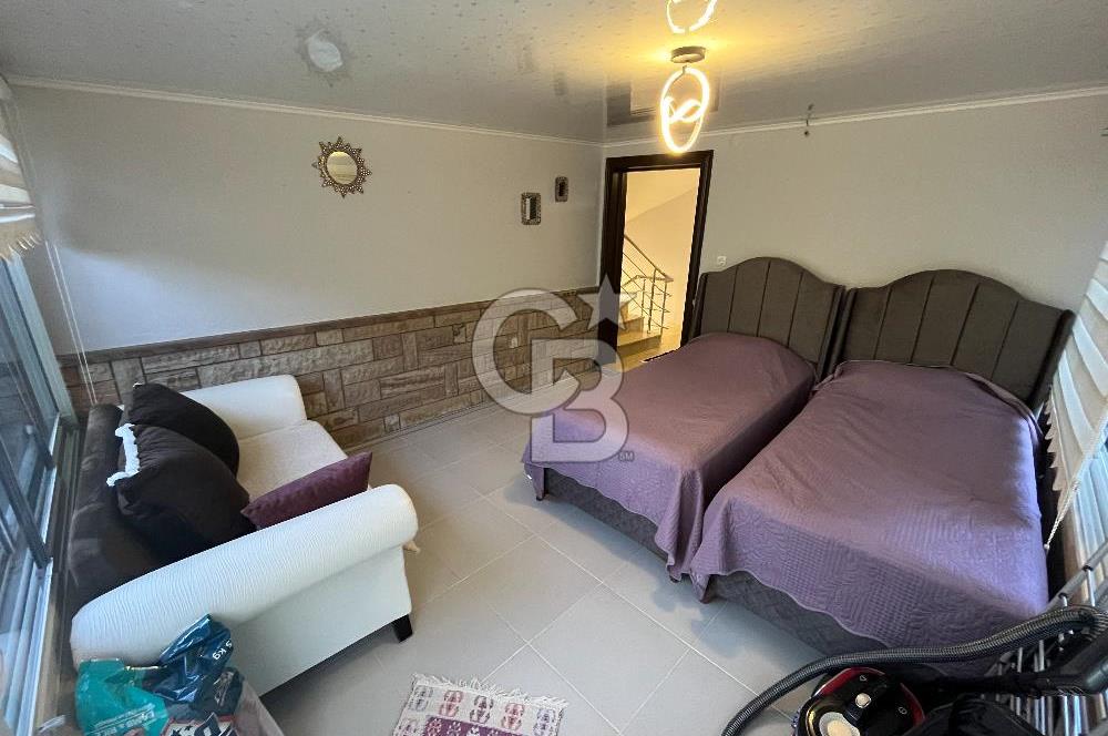 BERLİN SİTESİNDE DENİZ MANZARALI 4+1 TRİPLEKS KÖŞE VİLLA