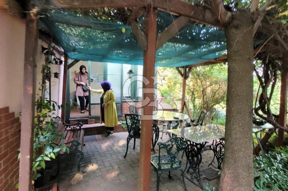 Üsküdar Çengelköy’de Satılık Müstakil Ev 