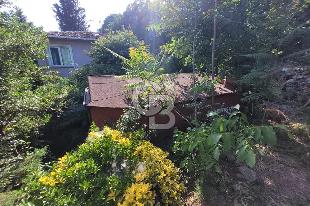 Üsküdar Çengelköy’de Satılık Müstakil Ev 