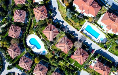 Bahçeşehir Eston Şehir 4+1 Satılık Villa