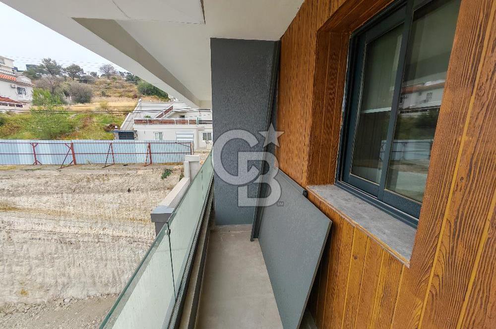 Çeşme Merkez Satılık Loft Dubleks Eşyalı 1+1 Daire