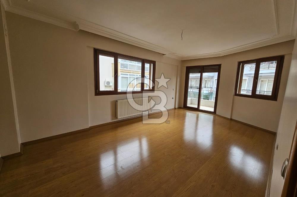 Karşıyaka Yalı mahallesinde Satılık 2+1 Daire