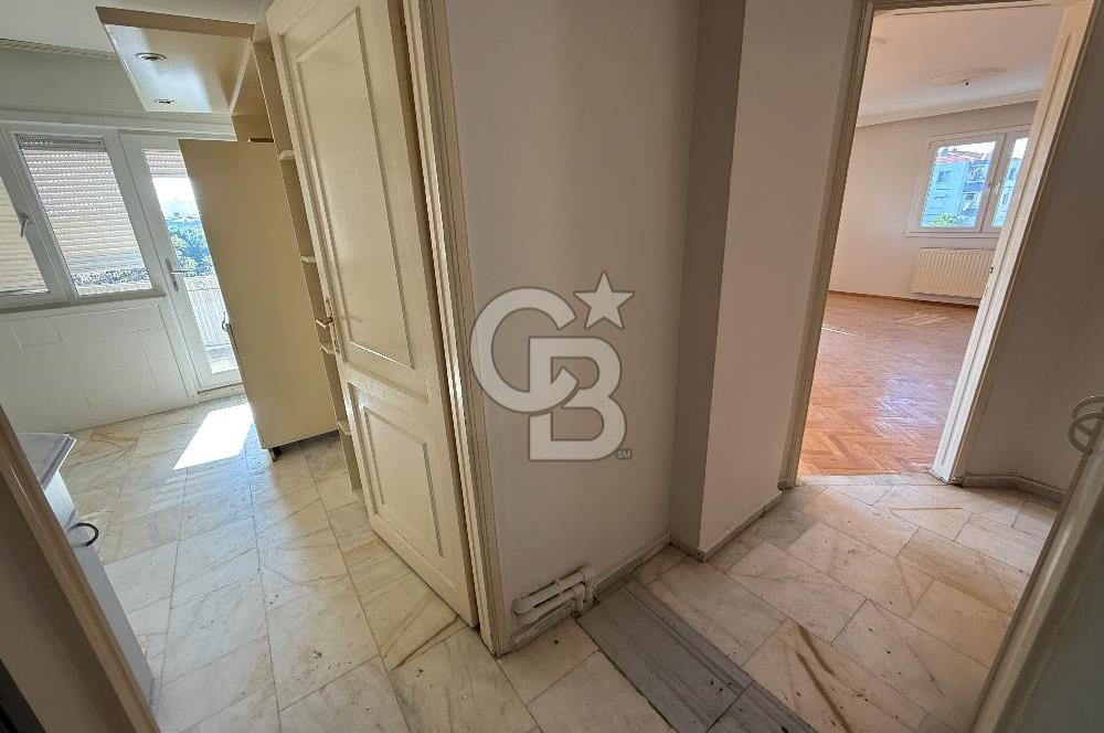 Bostanlı Satılık 3+1 Daire Ara Kat Önü Açık Çift Cephe BOŞ