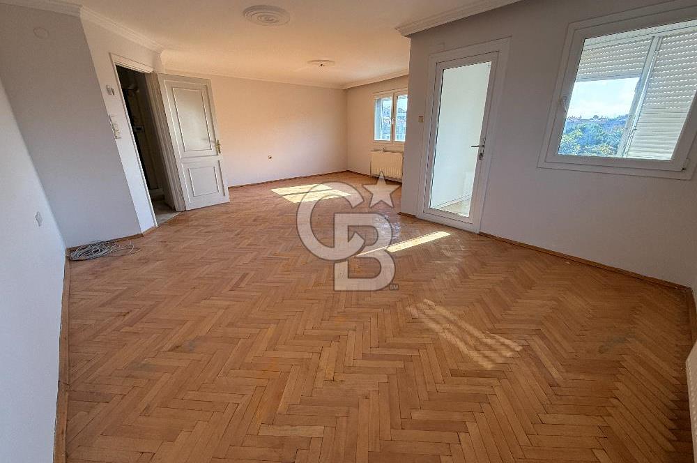 Bostanlı Satılık 3+1 Daire Ara Kat Önü Açık Çift Cephe BOŞ