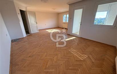 Bostanlı Satılık 3+1 Daire Ara Kat Önü Açık Çift Cephe BOŞ