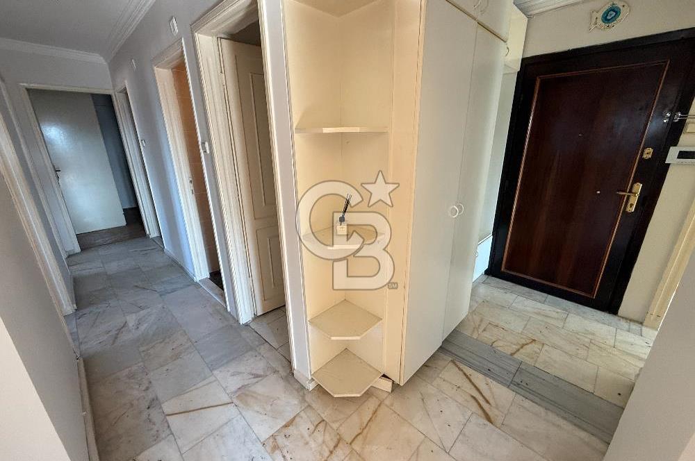 Bostanlı Satılık 3+1 Daire Ara Kat Önü Açık Çift Cephe BOŞ