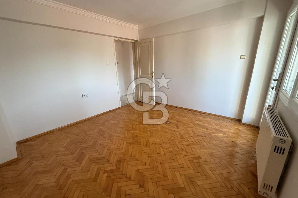 Bostanlı Satılık 3+1 Daire Ara Kat Önü Açık Çift Cephe BOŞ