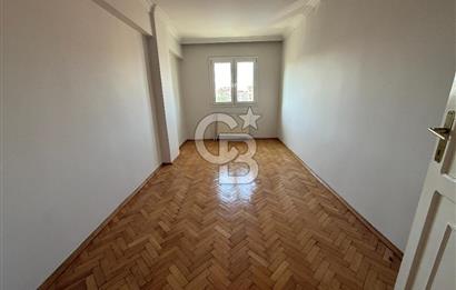 Bostanlı Satılık 3+1 Daire Ara Kat Önü Açık Çift Cephe BOŞ