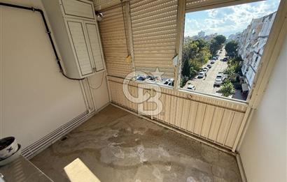 Bostanlı Satılık 3+1 Daire Ara Kat Önü Açık Çift Cephe BOŞ