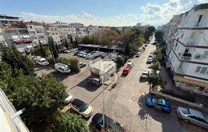 Bostanlı Satılık 3+1 Daire Ara Kat Önü Açık Çift Cephe BOŞ