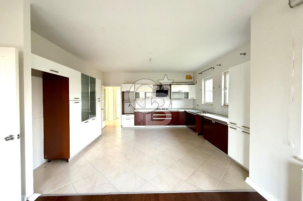 Ardıçlı Göl Evleri Kiralık 5+2 Dubleks Tadilatlı Villa