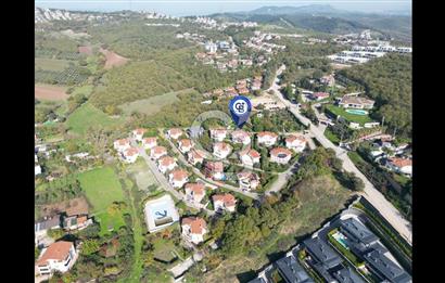 BADEMLİ'DE 5+2 MUHTEŞEM KONUM VE MANZARALI LÜKS VİLLA