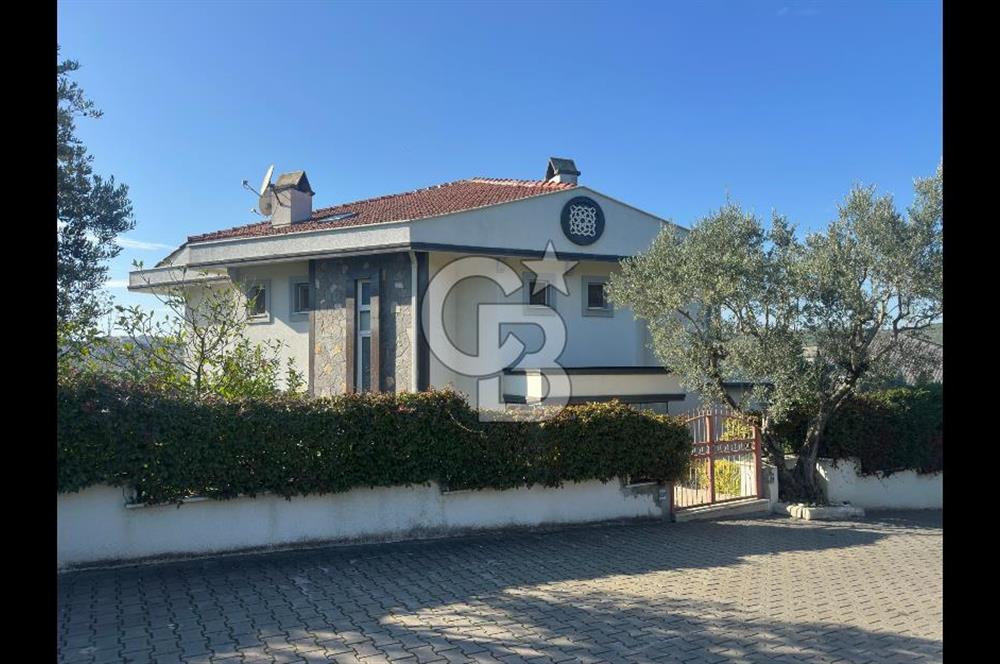 BADEMLİ'DE 5+2 MUHTEŞEM KONUM VE MANZARALI LÜKS VİLLA