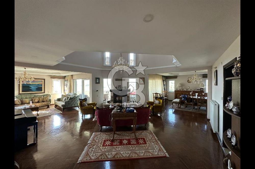 BADEMLİ'DE 5+2 MUHTEŞEM KONUM VE MANZARALI LÜKS VİLLA