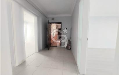 TAŞINMAYA HAZIR, YENİ TADİLATLI, ASANSÖRLÜ, ÖNÜ AÇIK, DAİRE!!