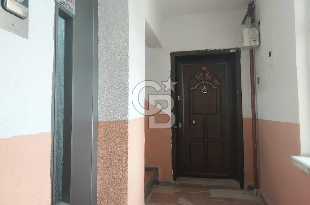 TAŞINMAYA HAZIR, YENİ TADİLATLI, ASANSÖRLÜ, ÖNÜ AÇIK, DAİRE!!
