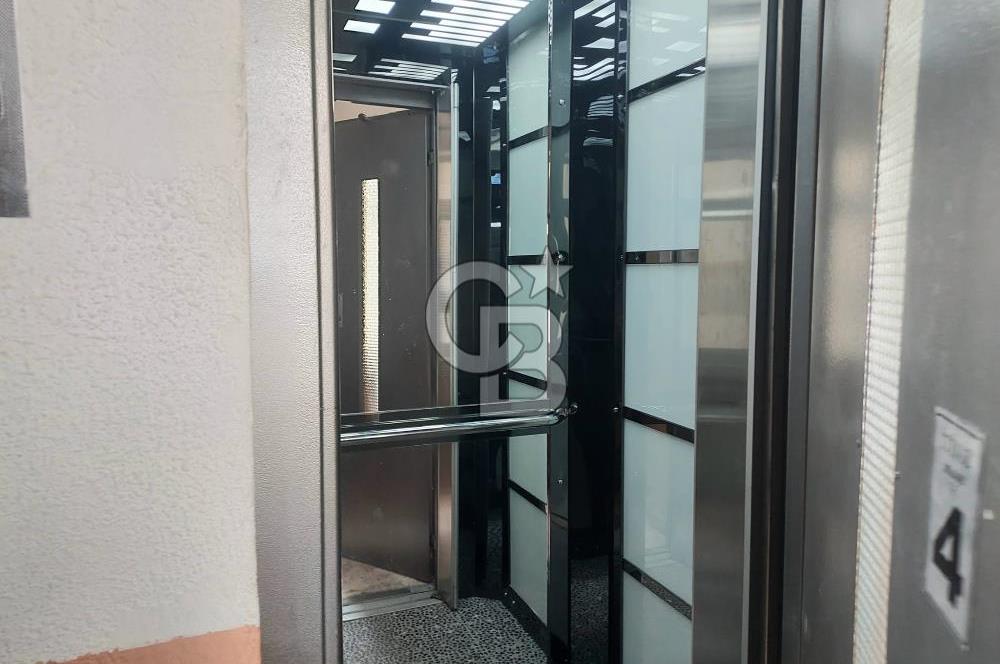 TAŞINMAYA HAZIR, YENİ TADİLATLI, ASANSÖRLÜ, ÖNÜ AÇIK, DAİRE!!