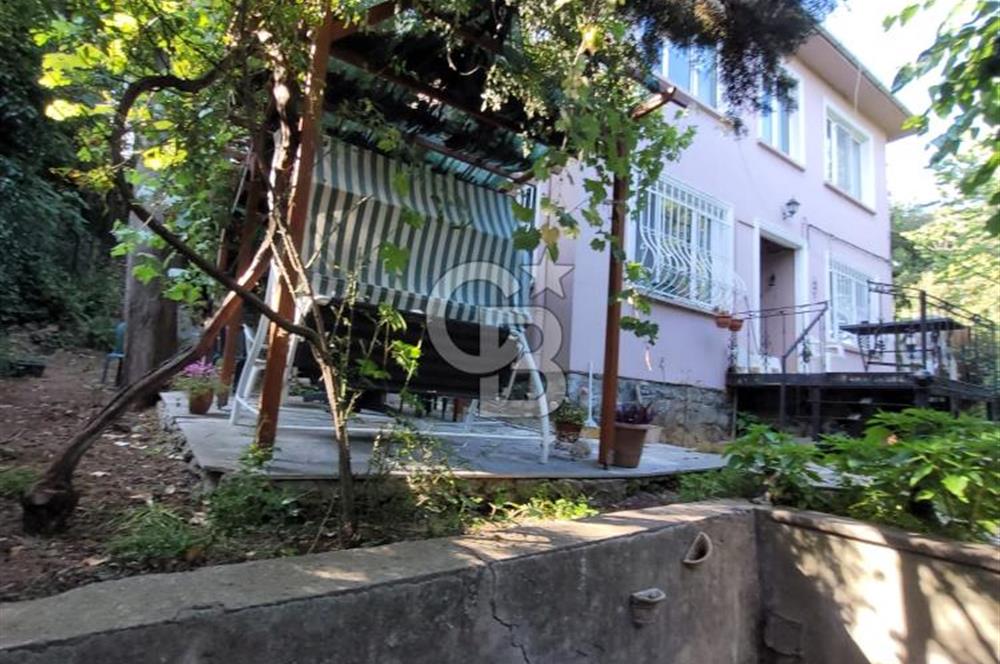 Üsküdar Çengelköy’de Satılık Müstakil Ev 