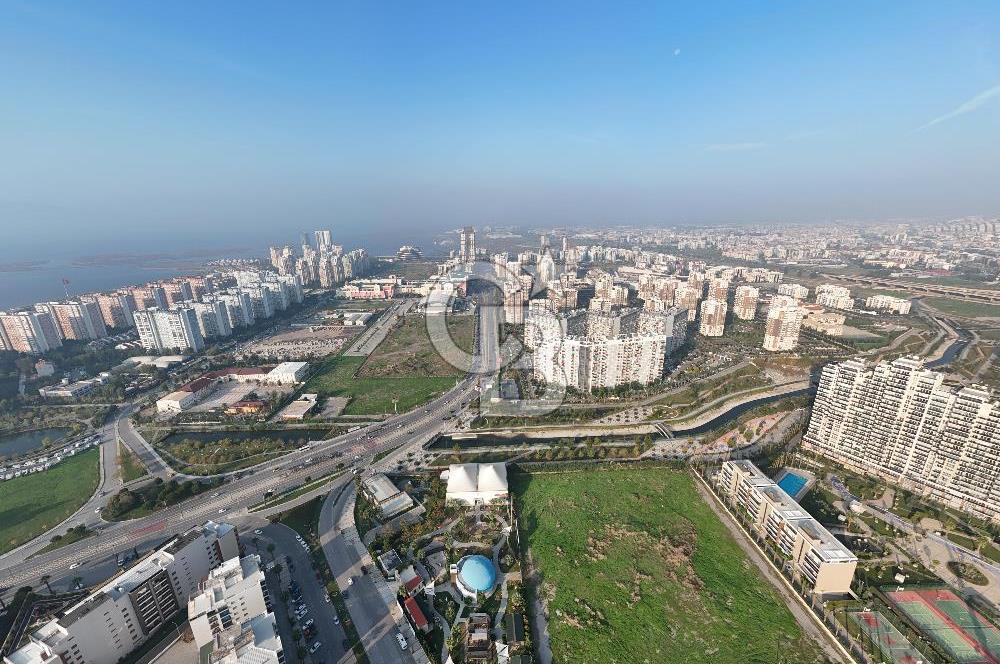 Karşıyaka Mavişehir Park Yaşam Eşyalı Kiralık 3+1 Daire 16. Kat