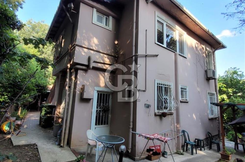 Üsküdar Çengelköy’de Satılık Müstakil Ev 