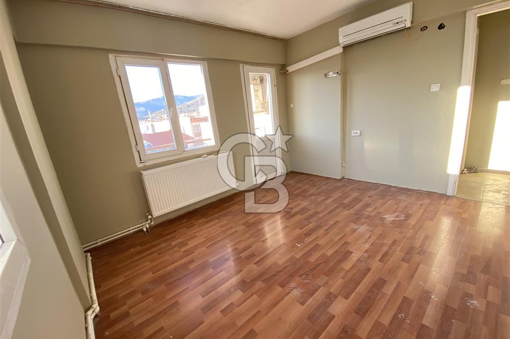 İZMİR BAYRAKLI POSTACILAR MAHALLESİ KİRALIK 3+1 DAİRE CB PH