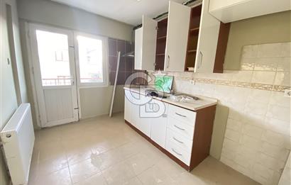 İZMİR BAYRAKLI POSTACILAR MAHALLESİ KİRALIK 3+1 DAİRE CB PH