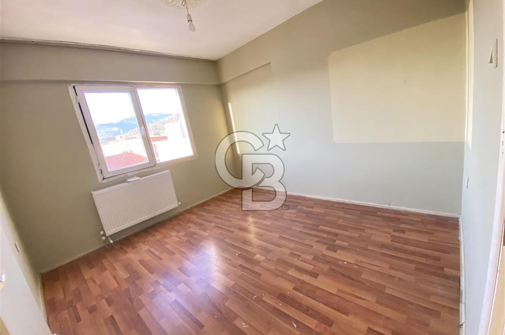 İZMİR BAYRAKLI POSTACILAR MAHALLESİ KİRALIK 3+1 DAİRE CB PH