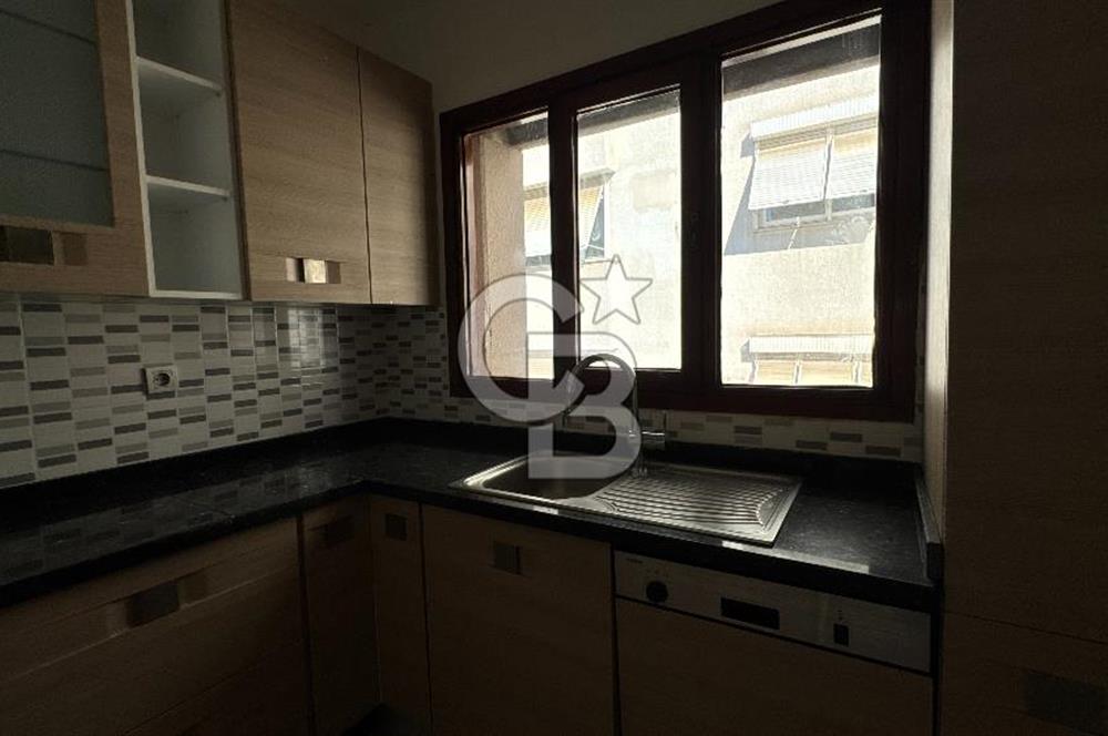 GÖZTEPE'DE MARMARAY'A  YAKIN,  DEPOLAMA ALANI GENİŞ 4+1 KİRALIK DAİRE