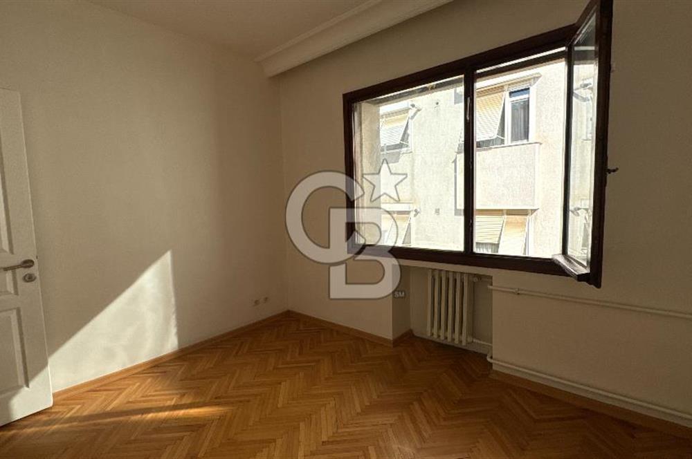 GÖZTEPE'DE MARMARAY'A  YAKIN,  DEPOLAMA ALANI GENİŞ 4+1 KİRALIK DAİRE