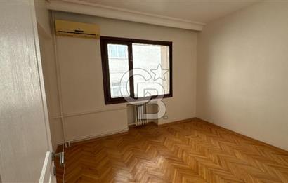 GÖZTEPE'DE MARMARAY'A  YAKIN,  DEPOLAMA ALANI GENİŞ 4+1 KİRALIK DAİRE