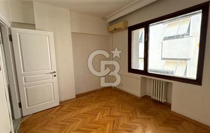 GÖZTEPE'DE MARMARAY'A  YAKIN,  DEPOLAMA ALANI GENİŞ 4+1 KİRALIK DAİRE