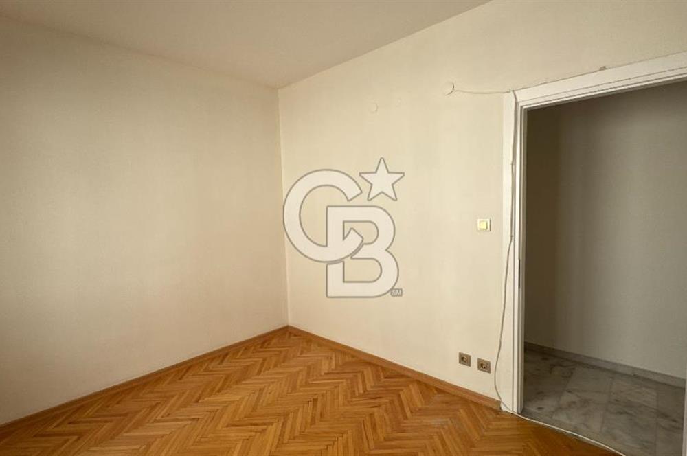 GÖZTEPE'DE MARMARAY'A  YAKIN,  DEPOLAMA ALANI GENİŞ 4+1 KİRALIK DAİRE