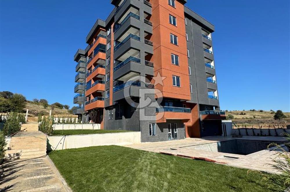 ÇANAKKALE MERKEZ KARACAÖREN'DE HAVUZLU SİTEDE 2+1