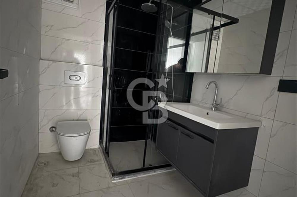 ÇANAKKALE MERKEZ KARACAÖREN'DE HAVUZLU SİTEDE 2+1