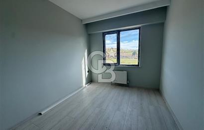 ÇANAKKALE MERKEZ KARACAÖREN'DE HAVUZLU SİTEDE 2+1